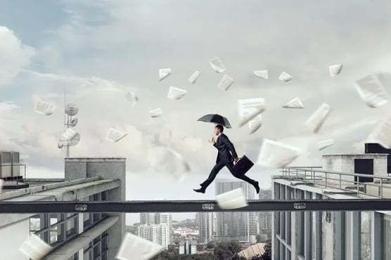Preenchendo a lacuna de confiança na IA: Transformando interesse em ação